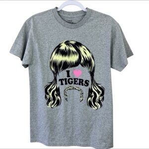 MAD Engine Joe Exotic Tiger King I Love Tigers Graphic Tee